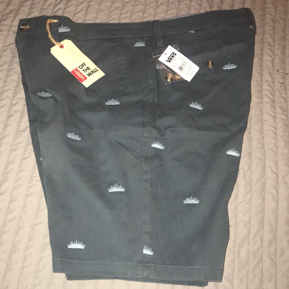 Vans Other - Vans Men’s Dewitt Monogram Shorts